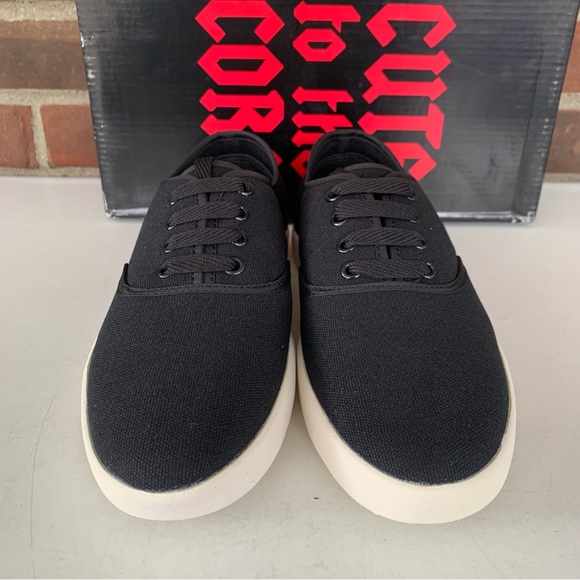 Cute To The Core Kodi black Lace Up Sneakers Women’s US 9 M - Picture 3 of 8